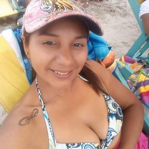 Meet your Posher, Flor de maria